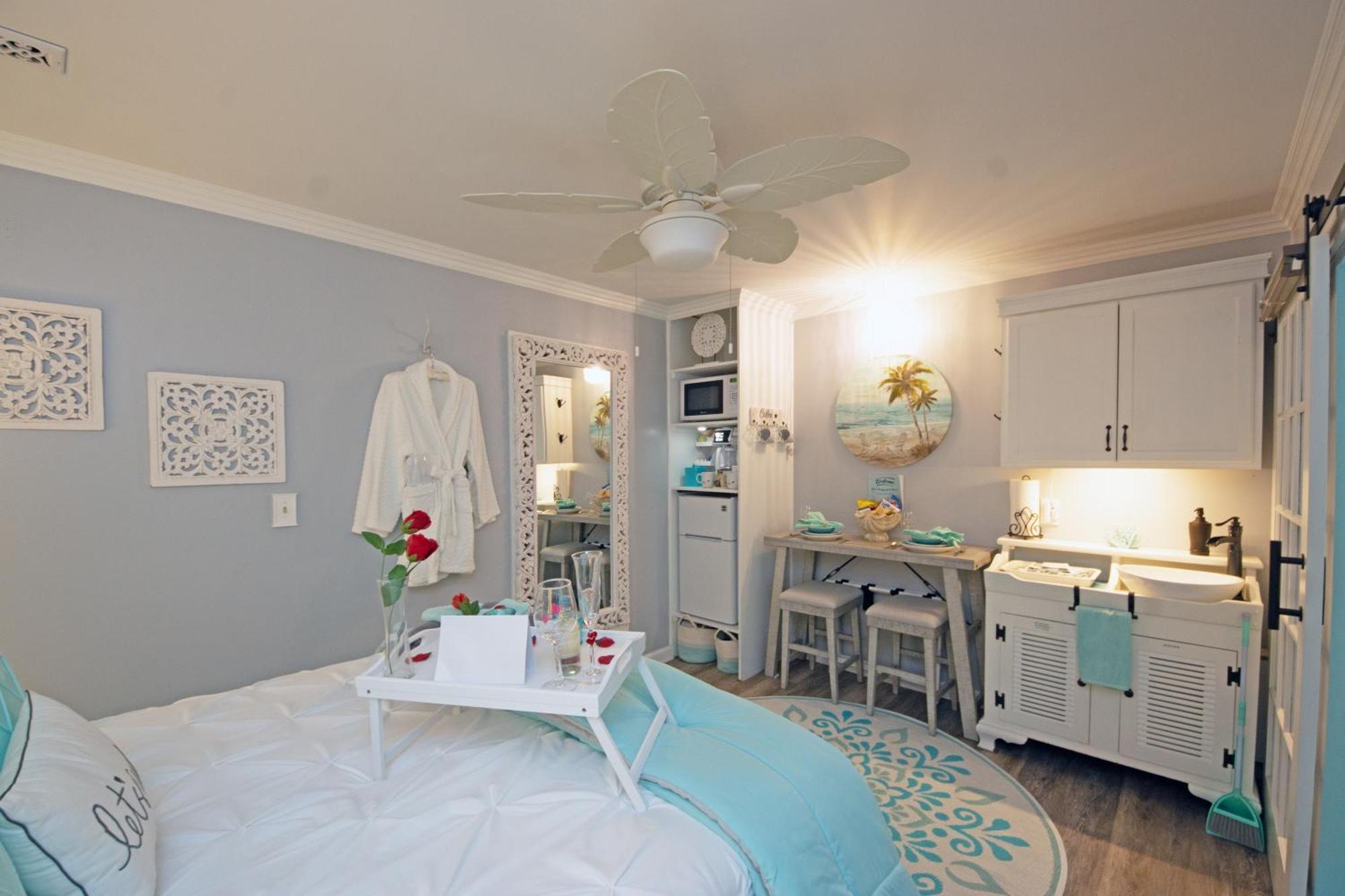 Flip Flop Suite Retreat Emerald Isle Buitenkant foto